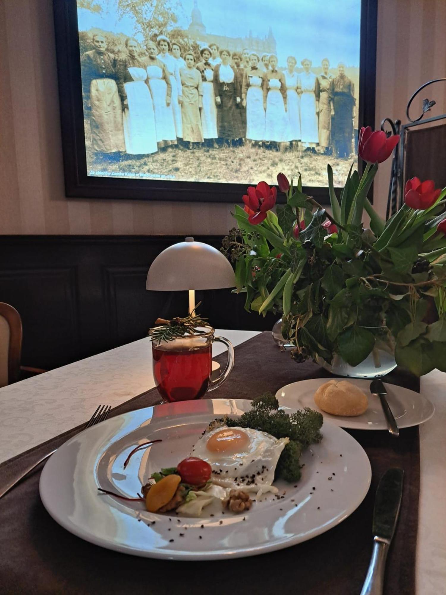 Hotel Zamkowy Walbrzych Bagian luar foto
