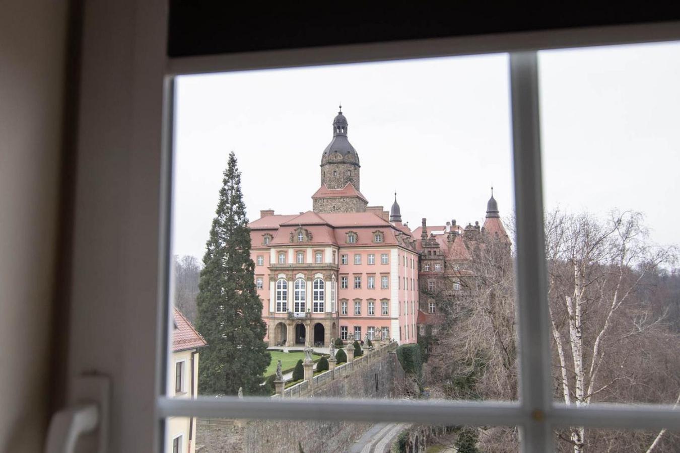 Hotel Zamkowy Walbrzych Bagian luar foto