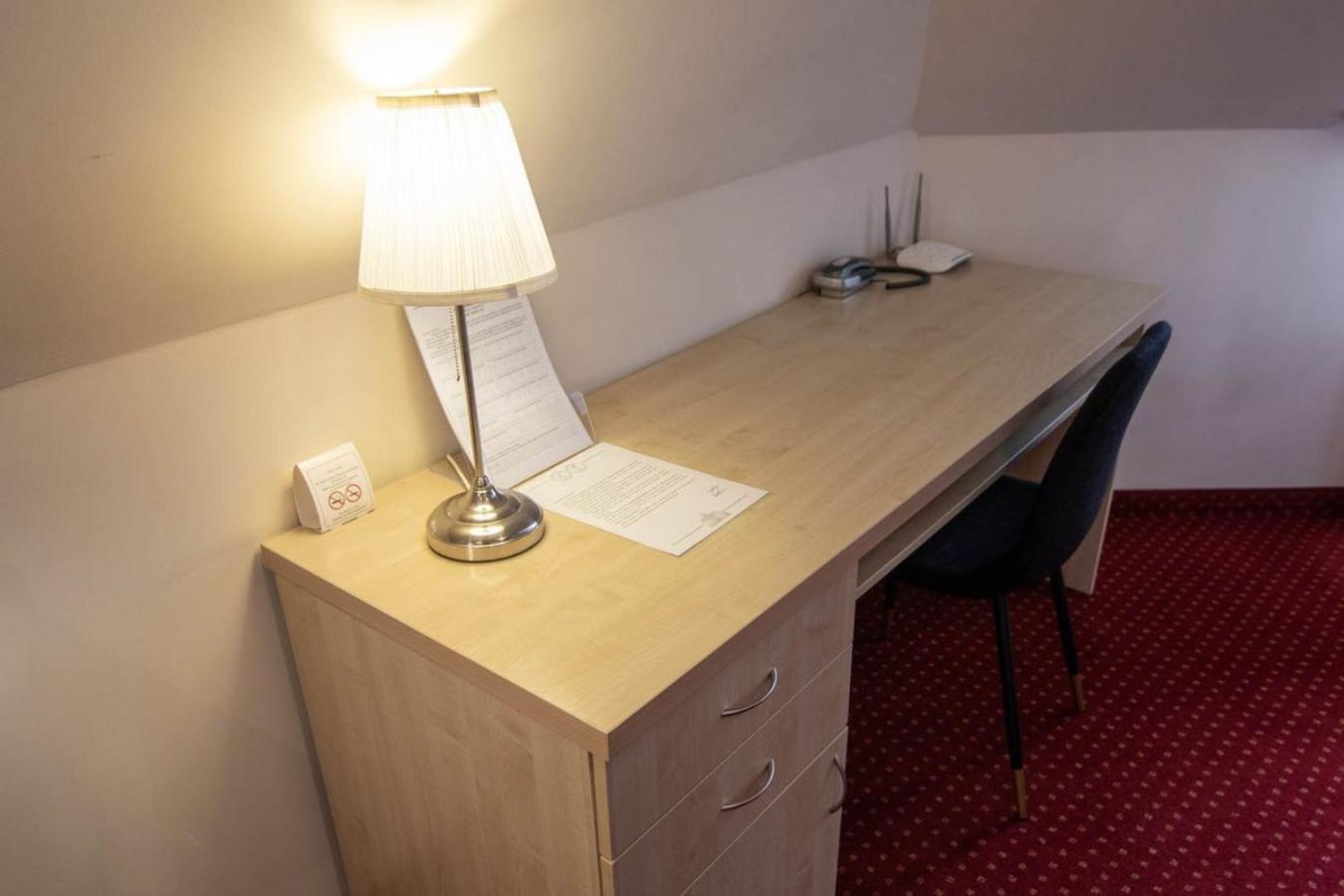 Hotel Zamkowy Walbrzych Bagian luar foto