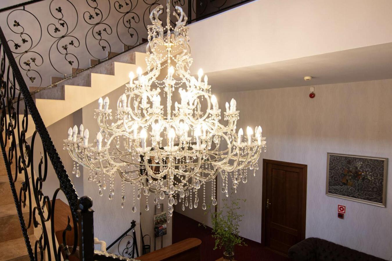 Hotel Zamkowy Walbrzych Bagian luar foto